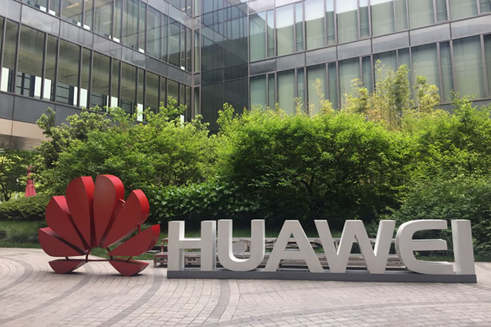 Huawei Banned from Google Android and Starts a New Conflict with the US