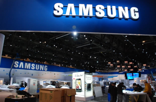 CES 2012 - Samsung Booth