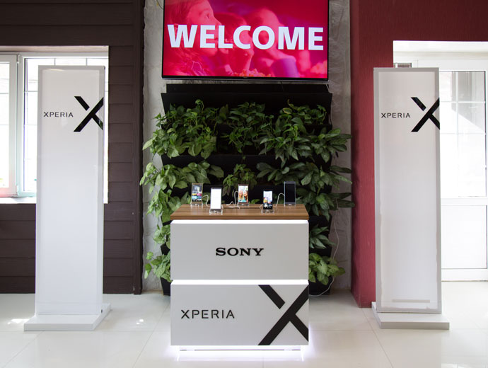 Sony XPERIA XZ2 and XZ2 Compact Launch Ceremony in Iran